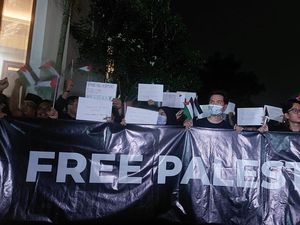 FPCI dan Mahasiswa Gelar Doa Bersama-Nyalakan Lilin untuk Palestina