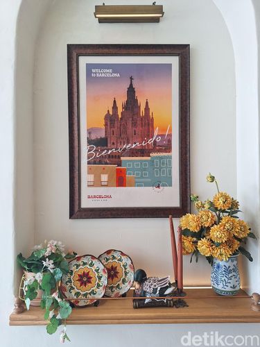 Barcelona Dining & Bar