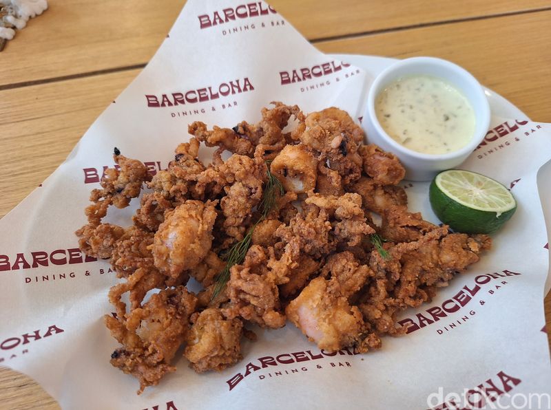 Barcelona Dining & Bar