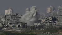 Komisaris jenderal badan PBB untuk pengungsi di Palestina, UNRWA, Philippe Lazzarini mengatakan serangan Israel merusak empat penampungan pengungsi di Gaza. Mulai dari sebuah sekolah di kamp pengungsi Jabalia, hingga sekolah lain di kamp pengungsi Beach di utara Gaza. AP/Ariel Schalit  