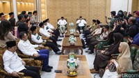Din Syamsuddin bersama tokoh-tokoh ormas bertemu Cak Imin di kantor DPP PKB, Jalan Raden Saleh, Jakarta Pusat, Jumat (3/11/2023). 