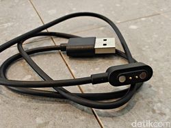 Unboxing CMF Watch Pro: Smartwatch Rp 1 Jutaan dari Nothing