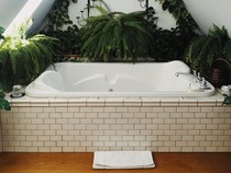 5 Desain Kamar Mandi Biar Makin Estetik, dari Tabrak Motif hingga Nuansa Alam