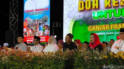 Potret Ribuan Orang Bersama PDIP Gelar Doa Untuk Keselamatan Bangsa