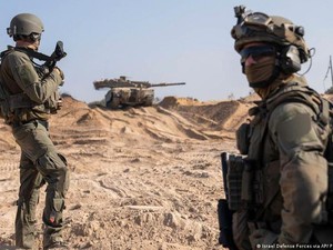 Israel Perluas Operasi Darat dan Klaim Kepung Gaza