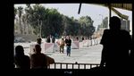 Israel Pulangkan Pekerja Palestina Asal Gaza, Begini Momennya