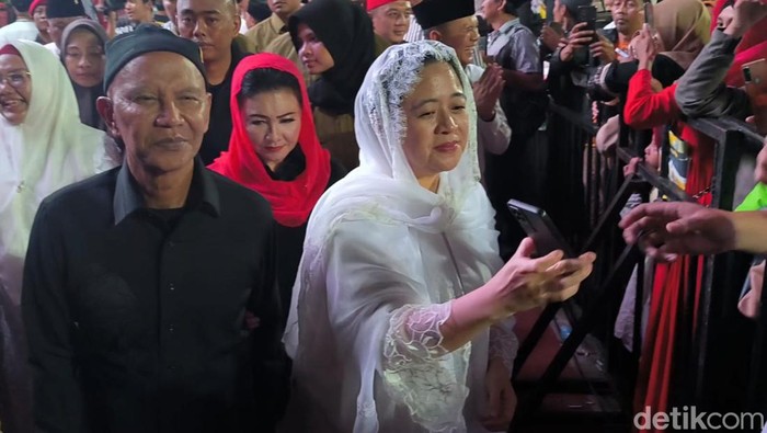 Ketua DPD PDIP Jatim Said Abdullah bersama Ketua DPP PDIP Puan Maharani.