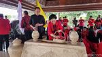 Momen Khidmat Megawati Ajak Ganjar-Mahfud Ziarah ke Makam Bung Karno
