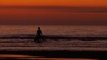 Menikmati Matahari Tenggelam di Pantai Cardiff California