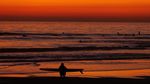 Menikmati Matahari Tenggelam di Pantai Cardiff California