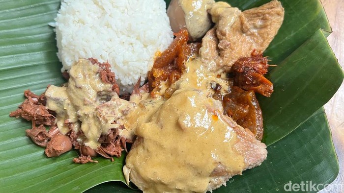 Nasi gudeg pasmod bsd