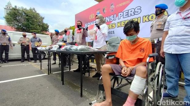 Pembunuhan PSK Michat Kediri