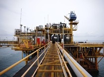 Pipa Bawah Laut 30 Km di Sumatera Selesai Dibangun, Produksi Minyak Bisa Digeber