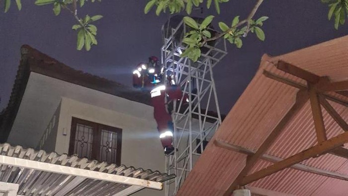Pria ditemukan tewas dalam toren air di Pesanggrahan, Jaksel