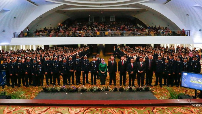 Proses wisuda taruna dan taruni BMKG, kepala badan BMKG persiapkan 500 doktor hingga tahun 2030