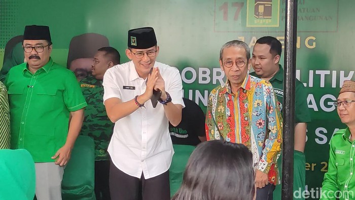 Sandiaga Uno saat berada di kantor PPP Semarang, Jumat (3/11/2023).