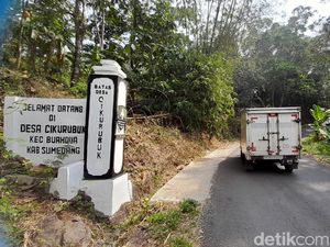 Menilik Desa Cikurubuk Sumedang, Tempat Asal-usul Seni Kuda Renggong