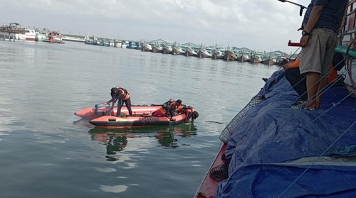 Anak buah kapal (ABK) KM Milenium Jaya 6 bernama Lukman Hakim tewas akibat terjatuh di perairan Pelabuhan Benoa, Denpasar, Bali, Sabtu (11/4/2023).