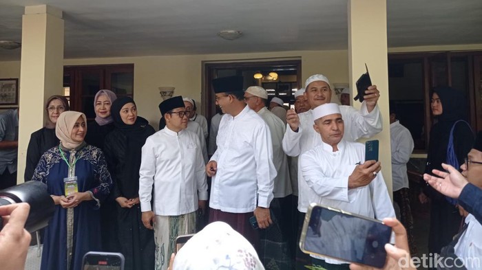 Anies Cak Imin Hadiri Haul Habib Ali Solo Sempatkan Bertemu Habib Husein