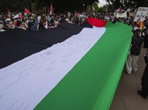 Bendera Raksasa Palestina Berkibar di Australia