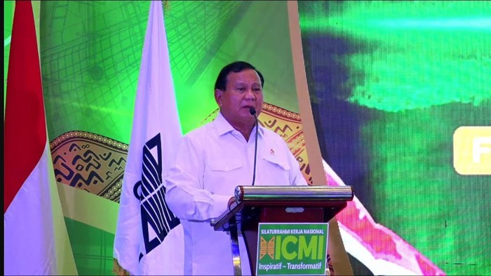 Bacapres Prabowo Subianto saat hadiri Silaknas ICMI di Makassar, Sulsel.
