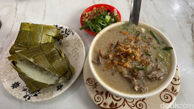 Coto Daeng Sirua Makassar.
