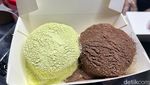 Di Alun-Alun Bekasi Ada Steak Ayam Rp 20 Ribuan hingga Souffle Pancake Viral
