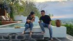 Momen Dian Sastro Pemeran Gadis Kretek Saat Makan Korean BBQ Pakai Beskap