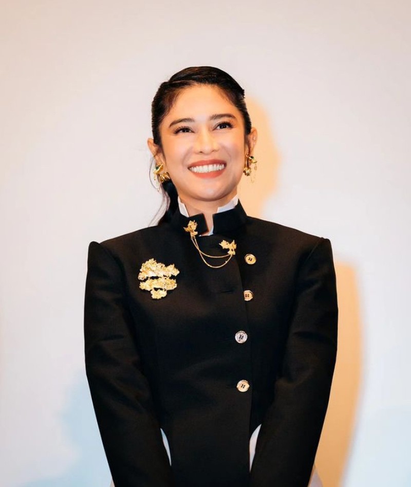 Dian Sastro