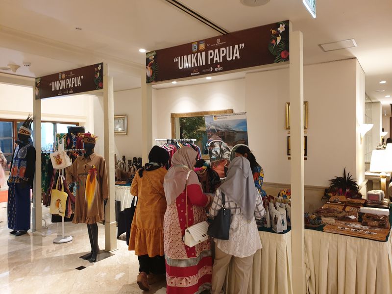 Discover Papua Hotel Borobudur