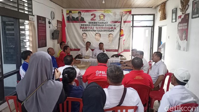 Gerindra bersama partai koalisi saat melakukan rapat konsolidasi, Sabtu (4/11/2023). (foto: I Wayan Selamat Juniasa)