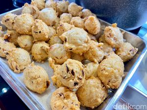 Gurih Kenyal! Chef Eddrian Bagikan Trik Bikin Bakso Goreng Bangka