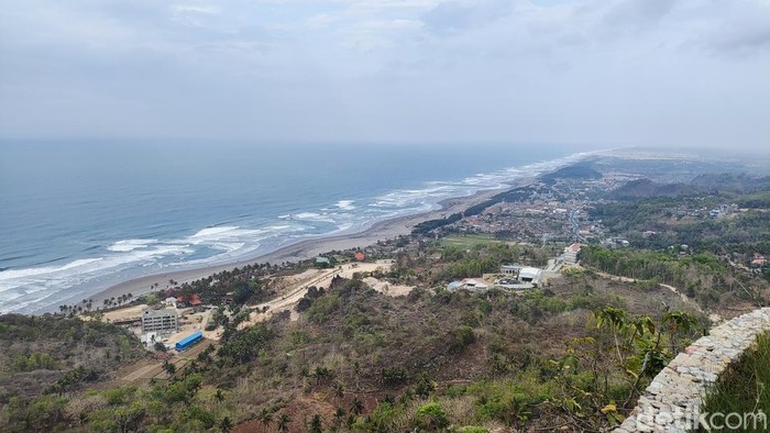 Kawasan pantai selatan Gunungkidul, Daerah Istimewa Yogyakarta. Foto diunggah pada Sabtu (4/11/2023).