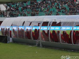 Penampakan Bench Pemain Stadion Maguwoharjo Rusak Imbas Ricuh Suporter PSS