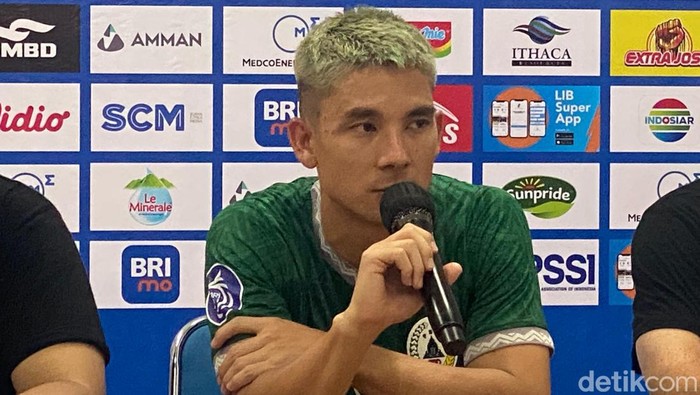 Kim Kurniawan saat sesi jumpa pers usai laga PSS Sleman vs Bali United, Jumat (3/11/2023).
