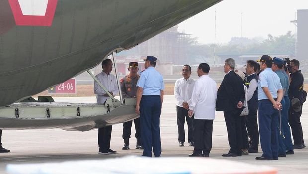 Presiden Jokowi melepas pengiriman bantuan RI ke Palestina.
