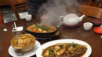 Shantung merupakan restoran legendaris di sekitar Jakarta Pusat. Restoran dari tahun 1979 ini terkenal dengan menu nasi gorengnya yang enak. Foto: detikFood/Site Culinary