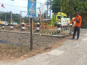 Jatuh ke Selokan Saat Bonceng Motor, Kakek 89 Tahun di Kulon Progo Tewas