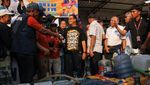 Gaya Anies Saat Safari Politik di Makassar