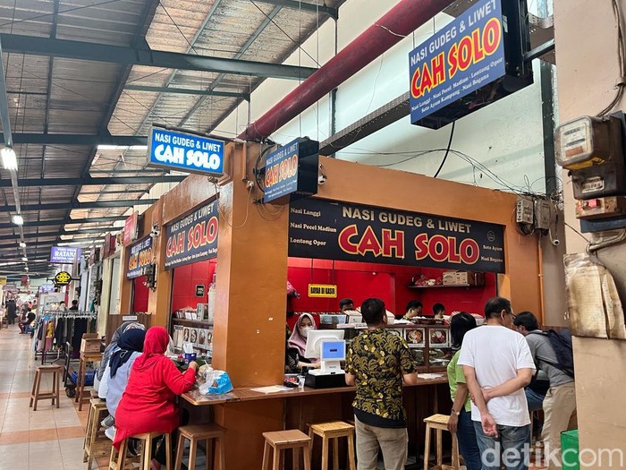 Gurih Manis Gudeg dan Nasi Liwet Khas Solo Ada di Pasmod BSD