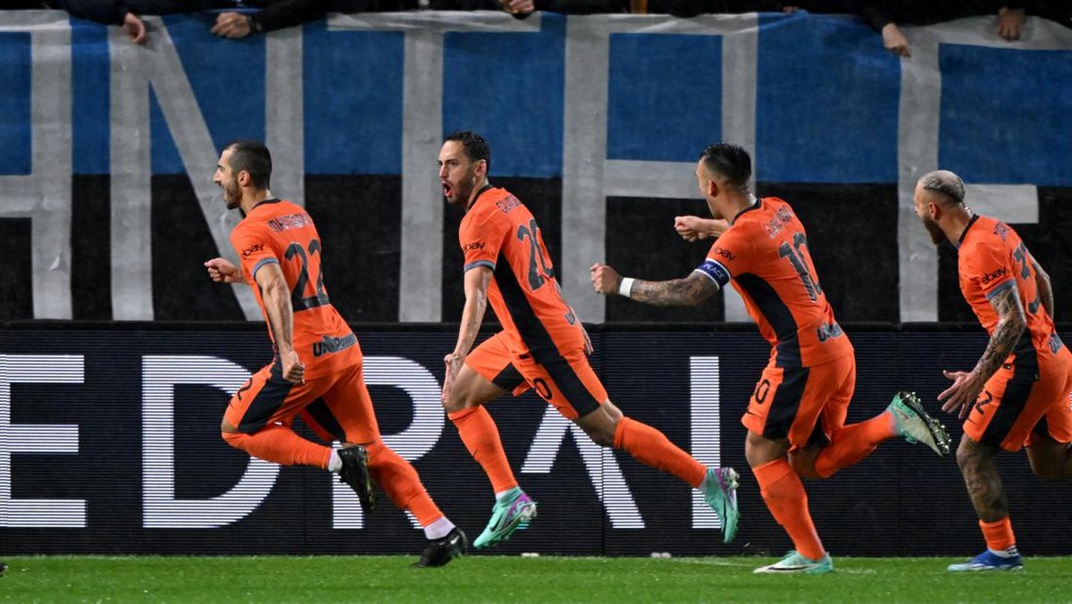 Inter Milan belum terkalahkan di laga tandang Serie A musim ini. Foto: REUTERS/ALBERTO LINGRIA