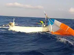 Jatuh Saat Naikkan Layar, Nelayan Karangasem Hilang di Perairan Bunutan