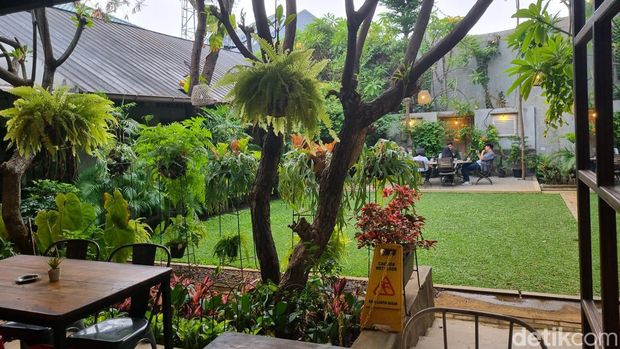 Koffie Toean, coffee shop Bekasi rasa Bandung