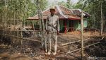 Menanti Tengelamnya Kampung Karian