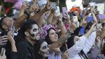Meriahnya Parade Hari Kematian di Meksiko