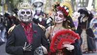 Parade ini juga dikenal dengan sebutan Day of the Dead.