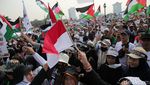 Ratusan Ribu Massa Aksi Bela Palestina Padati Monas Pagi Ini