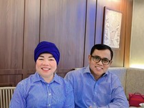 Momen Dewi Mama Fuji, Saat Makan Bareng Haji Faisal dan Keluarga
