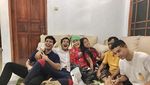 Momen Dewi Mama Fuji, Saat Makan Bareng Haji Faisal dan Keluarga