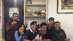 Momen Dewi Mama Fuji, Saat Makan Bareng Haji Faisal dan Keluarga